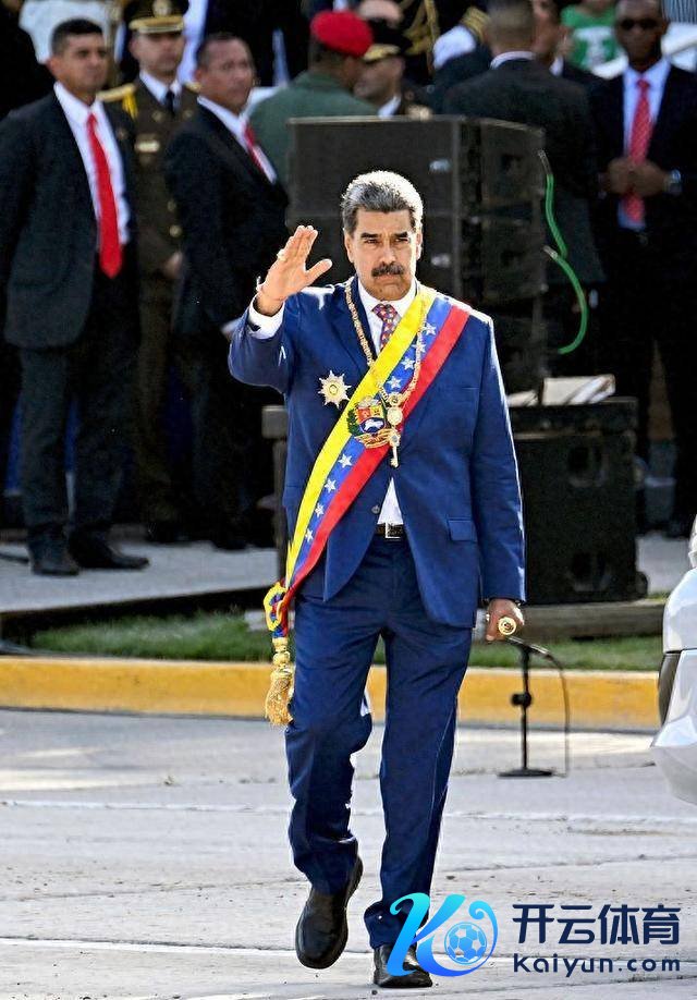 B-52抵近委内瑞拉 马杜罗会服软吗 好意思军压境威慑升级